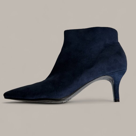 NIB Aerosoles Epigram Navy Blue Suede Ankle Boot Woman's sz11 Kitten Heel - Picture 5 of 11